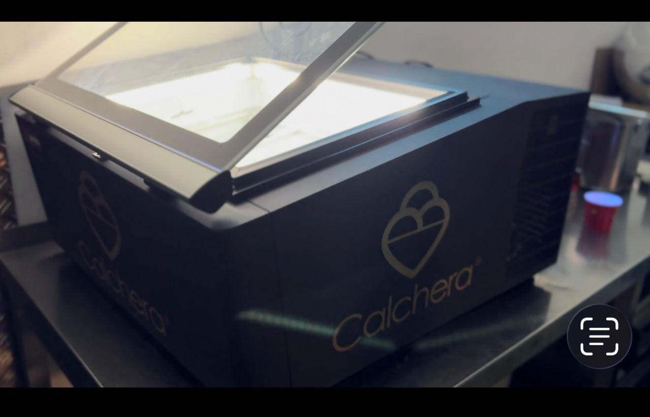 Eisvitrine Eismanufaktur Trier Gelato